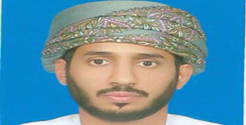 طالب عُماني يصمم نظاما إلكترونيا لتقييم مراكز الرعاية الصحية