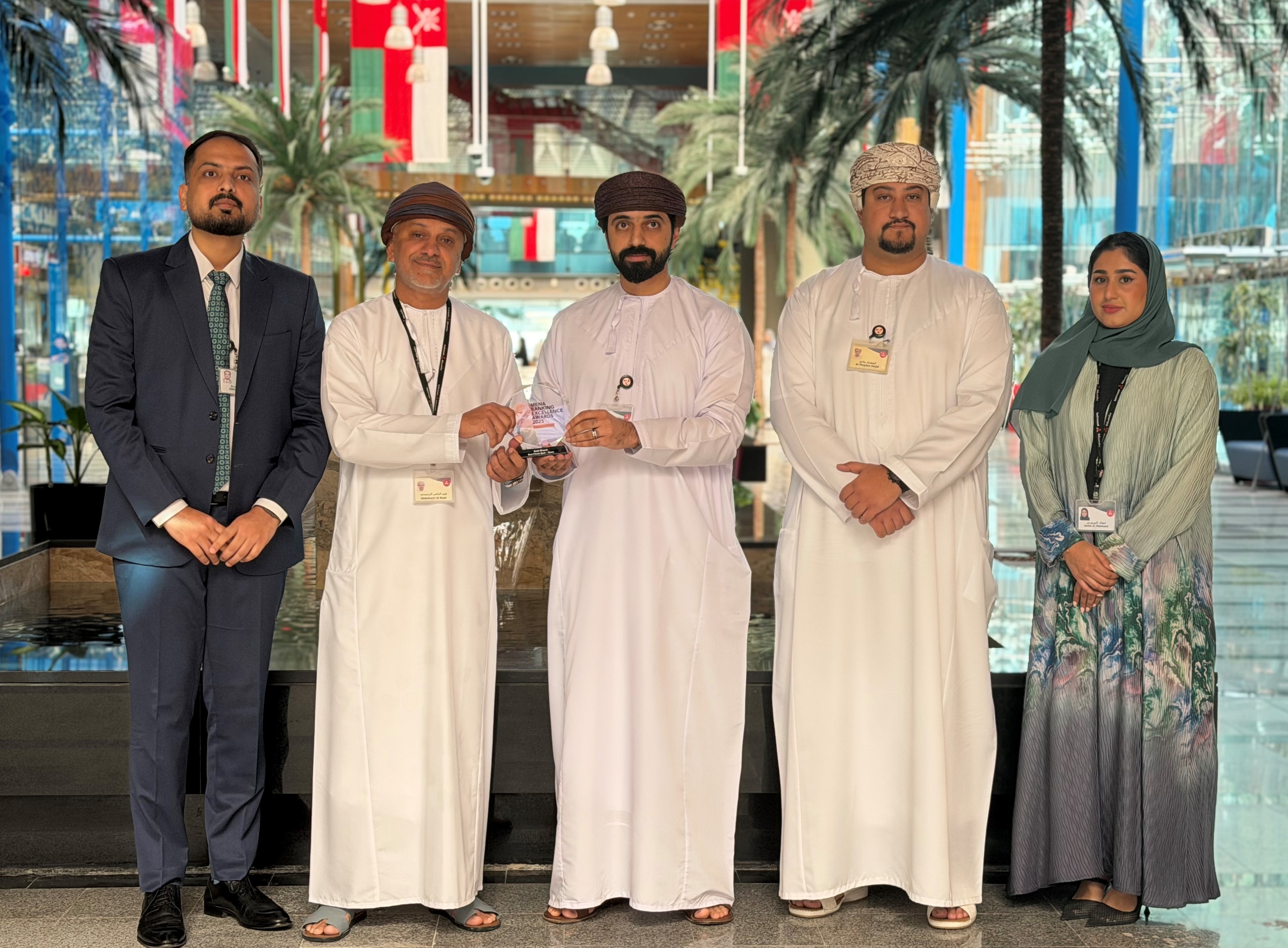 مؤسّسة MEED تتوّج بنك مسقط بجائزة أفضل مؤسسة في مجال الأعمال المصرفيّة الخاصّة
