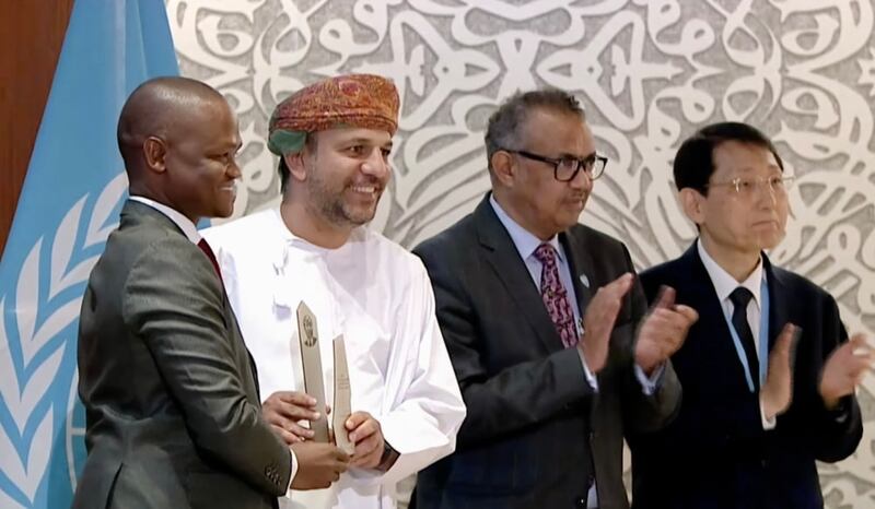سلطنة عُمان تحصد 3 جوائز صحية عالمية