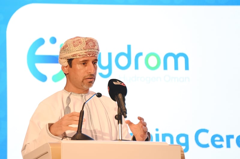 اتفاقيات بأكثر من 20 مليار دولار للهيدروجين الأخضر والعوفي يكشف موعد إنتاجه