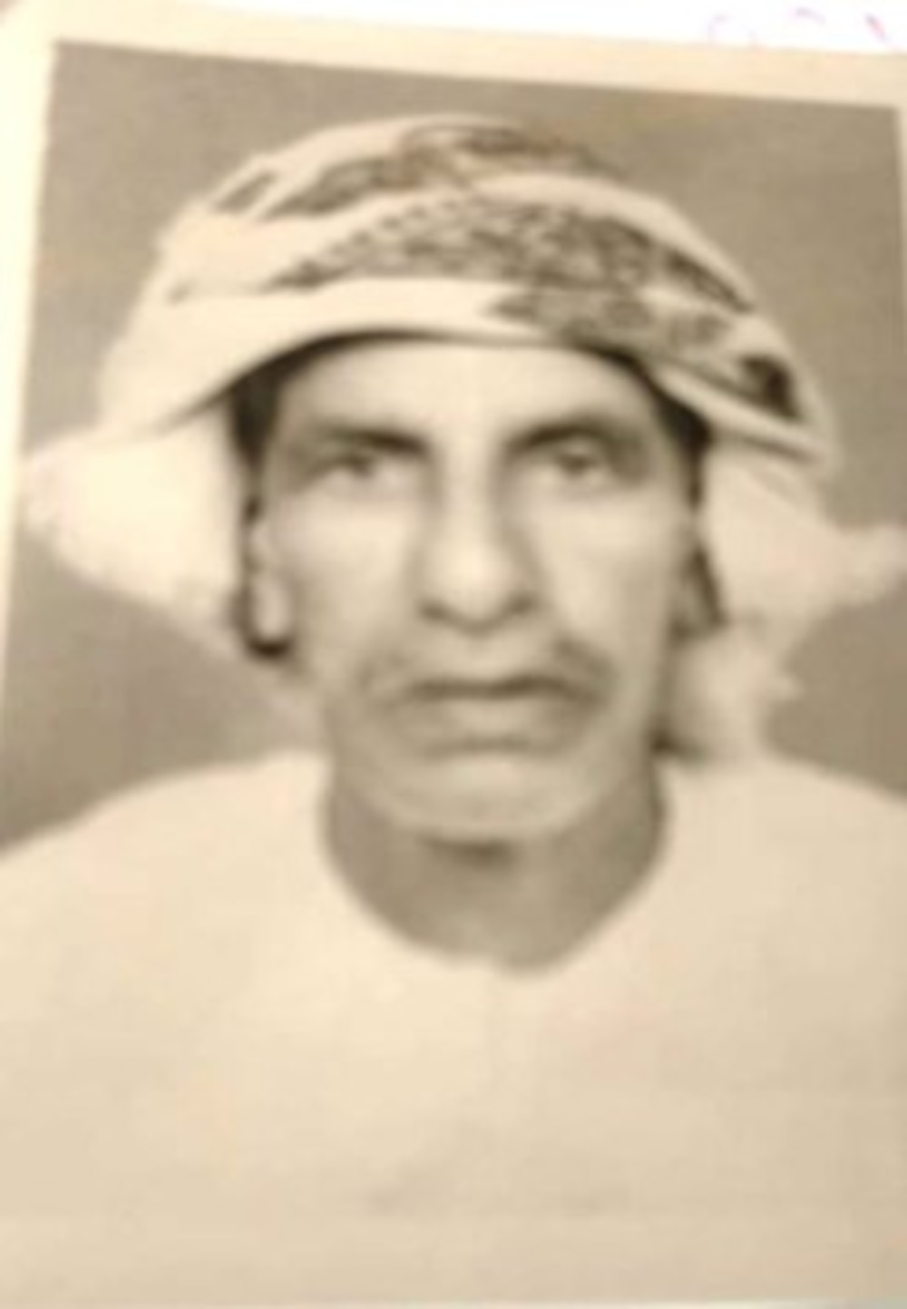 النوخذة علي بن محمد الخيّال العلوي