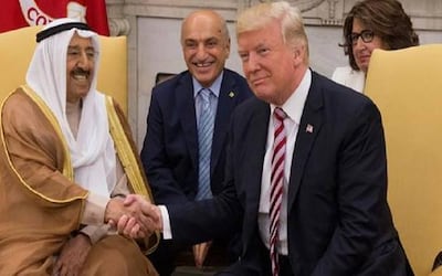 ترامب يمنح “وسام الاستحقاق” لأمير الكويت