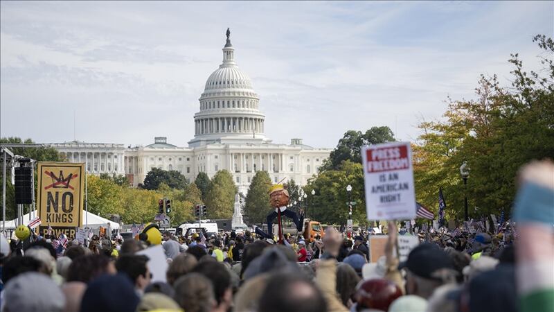 “لا للملوك”: 50 ولاية أمريكية تُعيد التذكير بـ“الجمهورية”