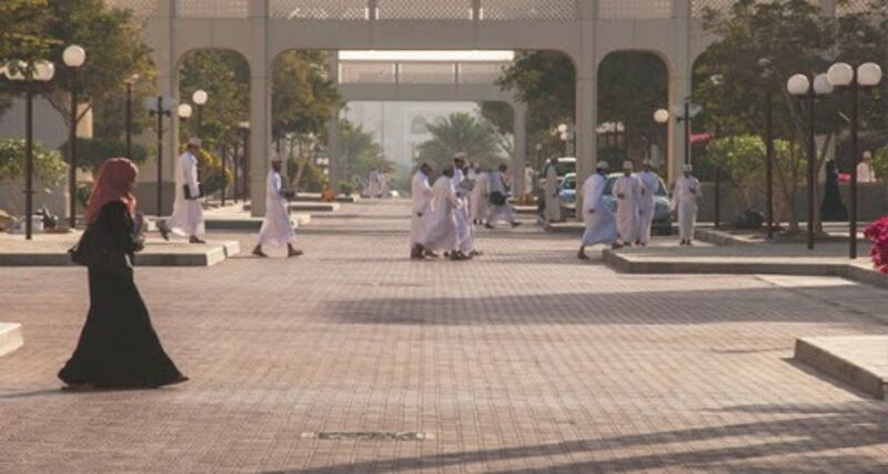 د.رجب العويسي يكتب: مخرجات العلوم الاجتماعية وسوق العمل؛ تراكمات ثقافة التعليم أم واقع اقتصادي يفرض ذاته ؟