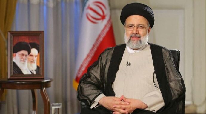 دعوة للرئيس الإيراني لزيارة سلطنة عمان