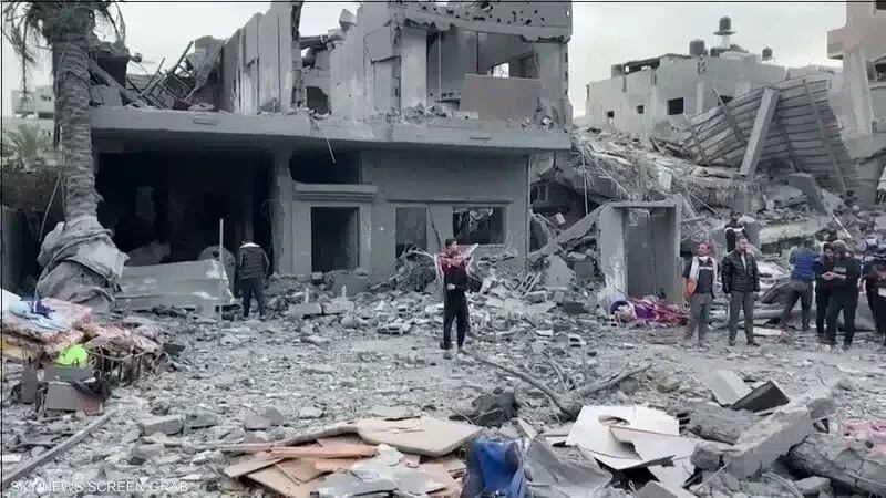 “عدم اليقين بشأن حرب غزة” ترفع دين الكيان الصهيوني وخسائره