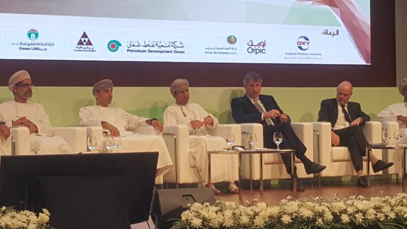 العوفي ينفي صحة ما يُتداول عن انسحاب السلطنة من لجنة أوبك