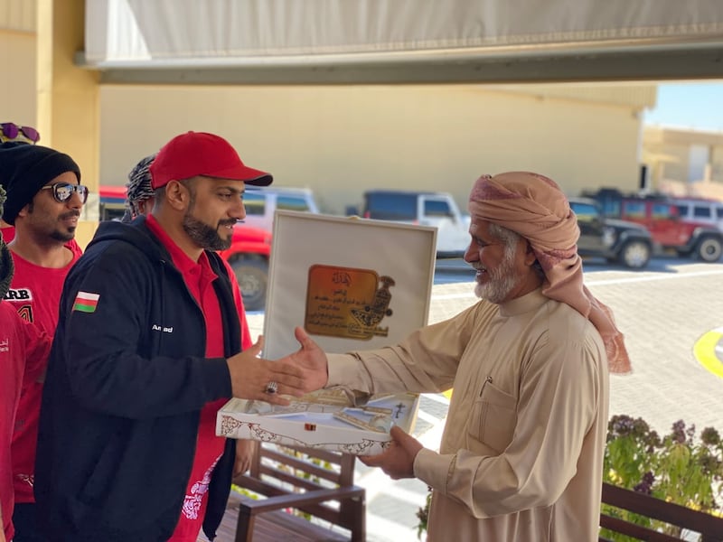 أبطال جيب عمان يتعرفون على متحف تاريخ الدفع الرباعي