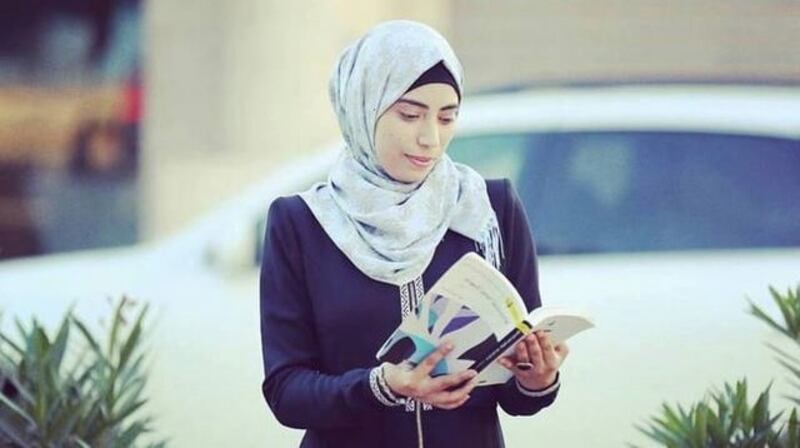 هبة أبو الندى؛ العروس الفلسطينية التي استشهدت تحت ركام الحقد