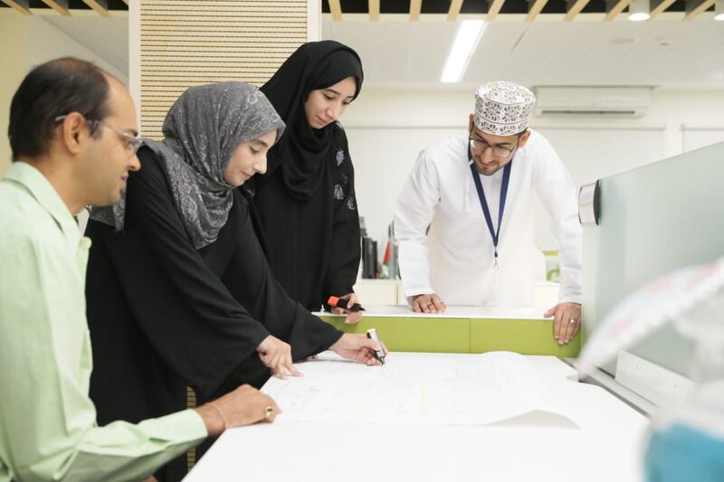 أول عمانية تترأس فريق هندسة العمليات في مكتب التصاميم الهندسية الأولية بـ “تنمية نفط عمان”