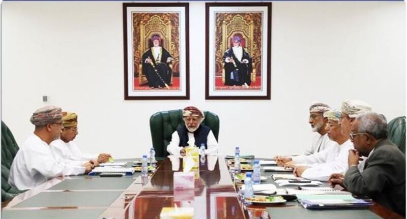 مجلس أمناء جامعة ظفار يعقد اجتماعًا