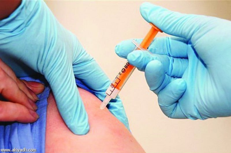 أكثر من مليون جرعة من لقاح كورونا ستصل للسلطنة