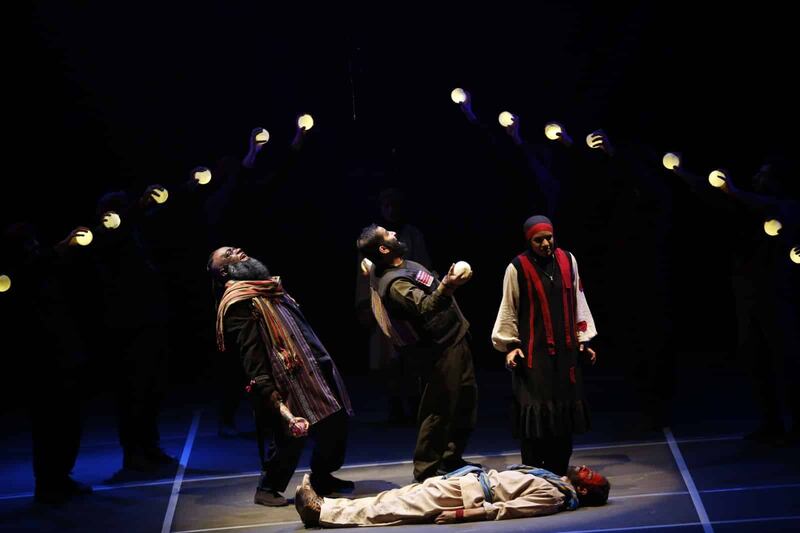 فازت بجائزة السلطان قابوس: مسرحية “قرن الجارية” العمانية تعود من جديد