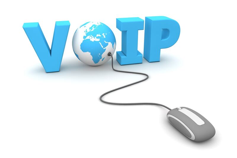 إطلاق أول تطبيق عُماني بنظام VOIP.. والهيئة تُوقِفه