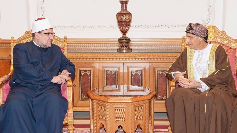 سمو السيد فهد يستقبل وزير الأوقاف المصري