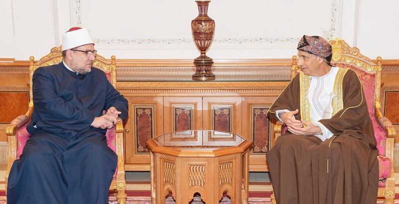 سمو السيد فهد يستقبل وزير الأوقاف المصري