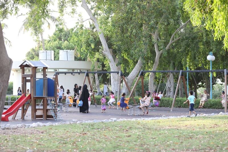 للراغبين في التنزّه: “مسقط لتوزيع الكهرباء” تقدّم لكم مجموعة إرشادات