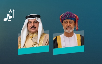 جلالة السلطان وملك البحرين يبحثان مستجدات وقضايا المنطقة