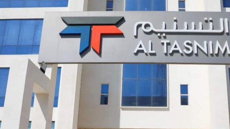 قررت استقطاع رواتب موظفيها؛ هل حصلت شركة التسنيم على سماح من وزارة العمل؟