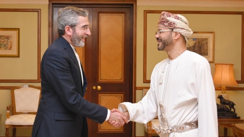 السيد بدر يستقبل مسؤولًا إيرانيًّا