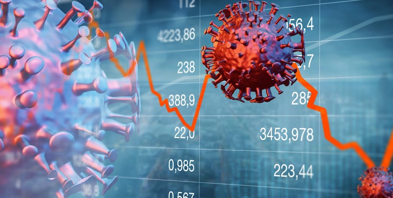 بالأرقام: مقارنة بين أيام الحظر وما قبلها، انخفاض ملحوظ في الإصابات، وارتفاع في الوفيات