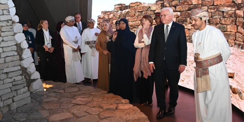 تضمنت مباحثات مع جلالة السلطان، الرئيس الألماني يغادر البلاد