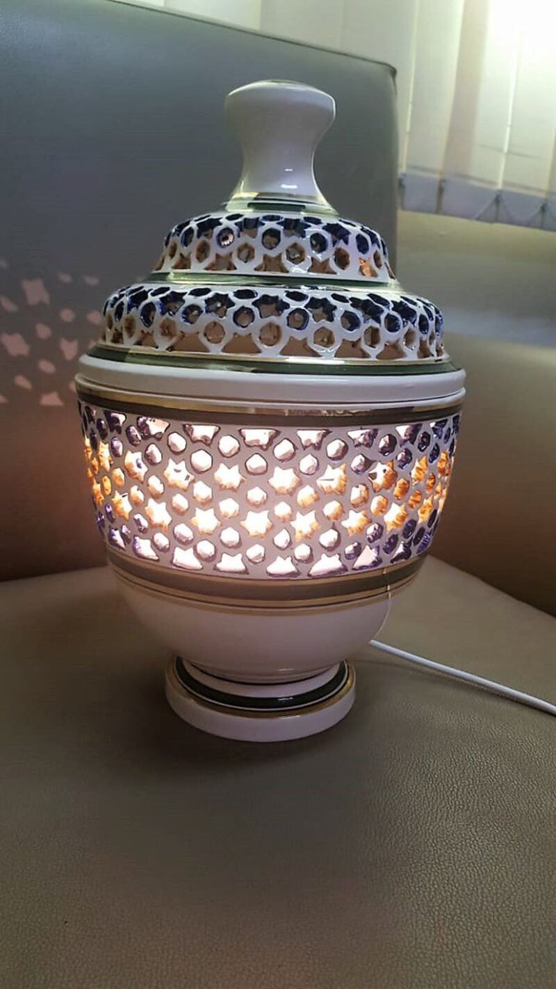 يُصنع من 4 أنواع: تعرّف على صناعة الفخار ببهلا