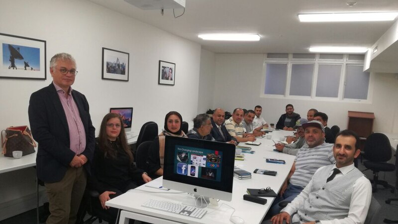 صحفيون عمانيون يبدأون دورة حول الإعلام الشامل في لندن