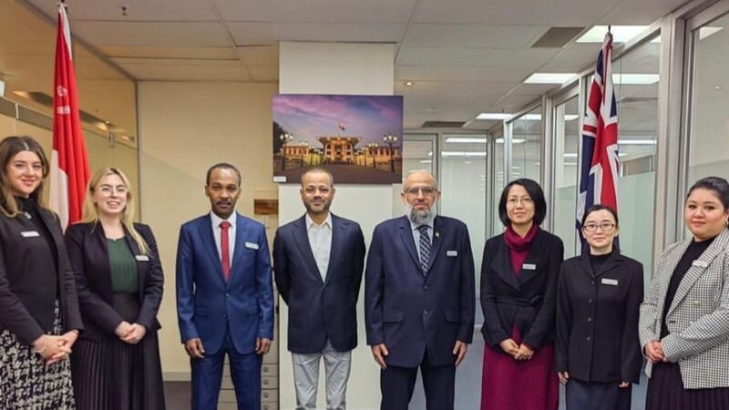 السيد بدر يزور قنصليتنا في أستراليا