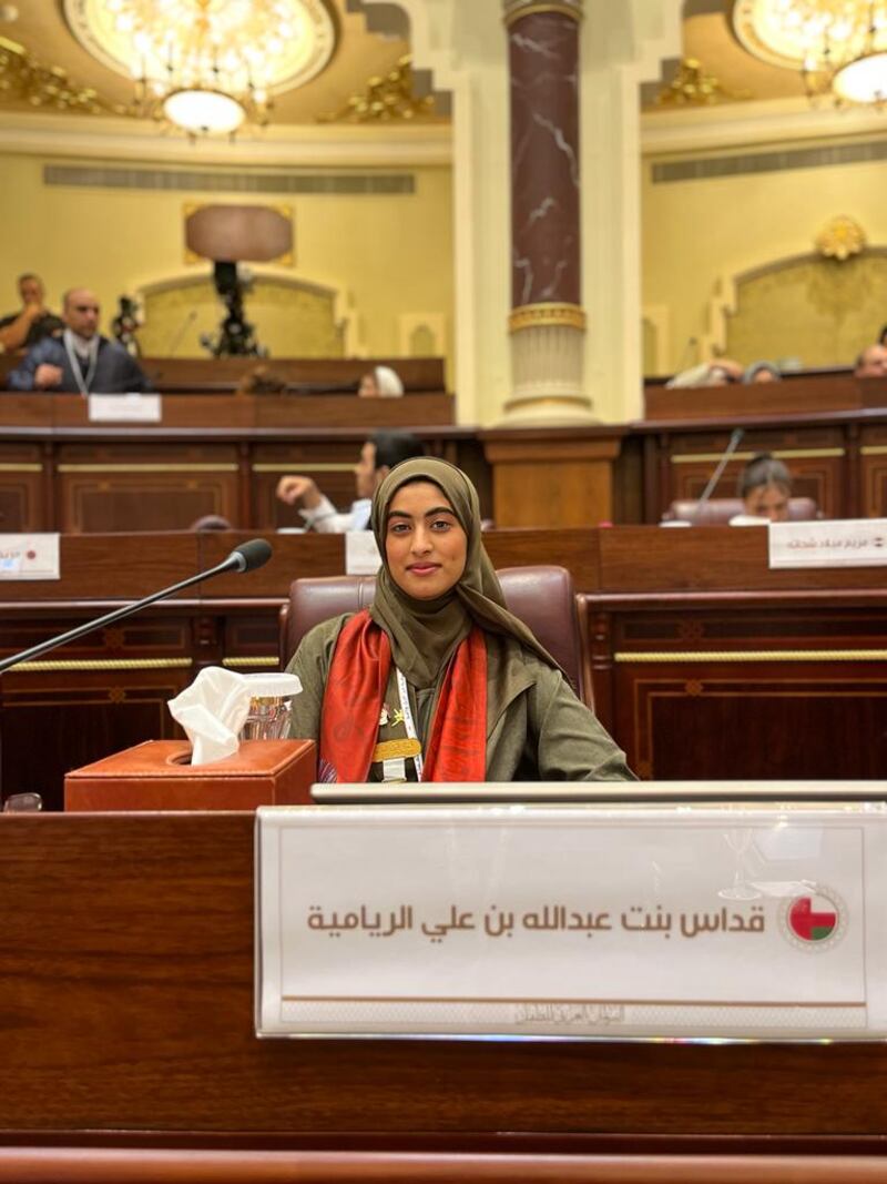 أطفال عمانيون يحققون الامتياز مع مرتبة الشرف في محفل عربي