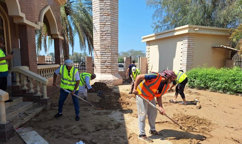 إذا كنت تريد المساعدة: فبادر بالتطوع في “صحار في قلوبنا”