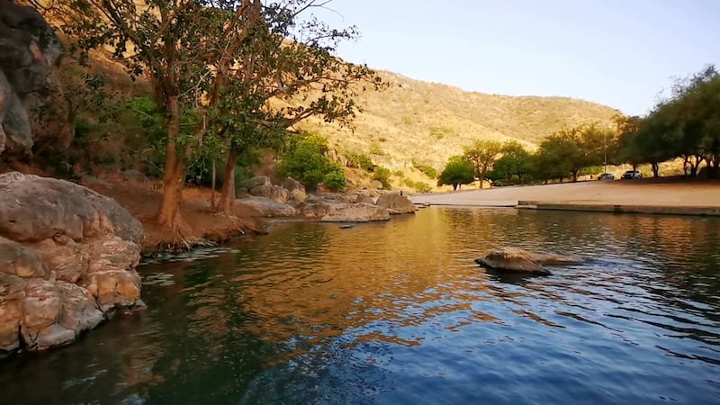 “عين رزات” .. وجهة سياحية خلابة