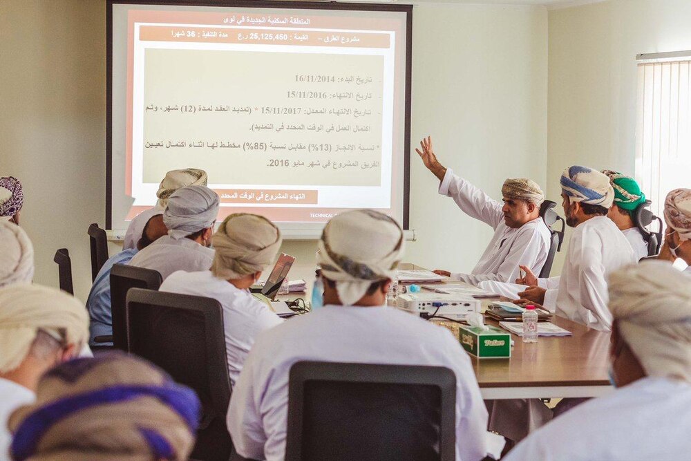 بالصور: وزير الإسكان في مدينة لوى الجديدة