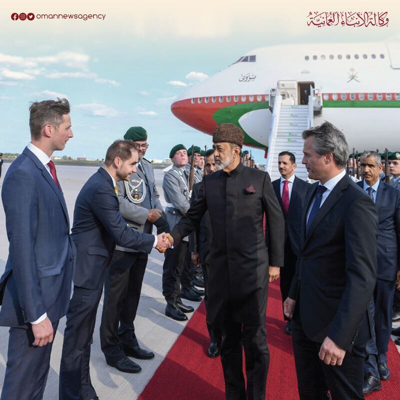 بالفيديو والصور: جلالة السلطان في ألمانيا