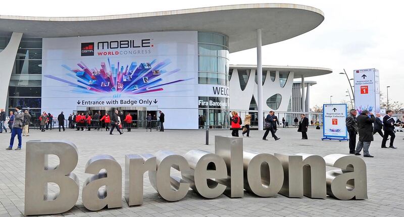 عمانتل ستوقع اتفاقيتين فيه: هذه ملامح من أكبر حدث للهواتف المحمولة بالعالم