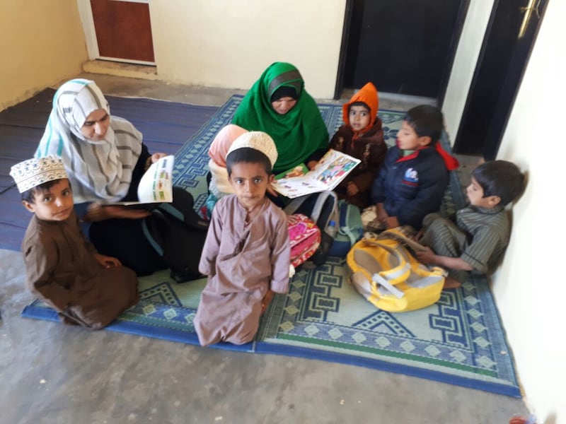 اُختيرت ضمن “أفضل 10 نساء” عربيًا: قصة عُمانية بدأت من بيتها وتدير الآن 22 مدرسة