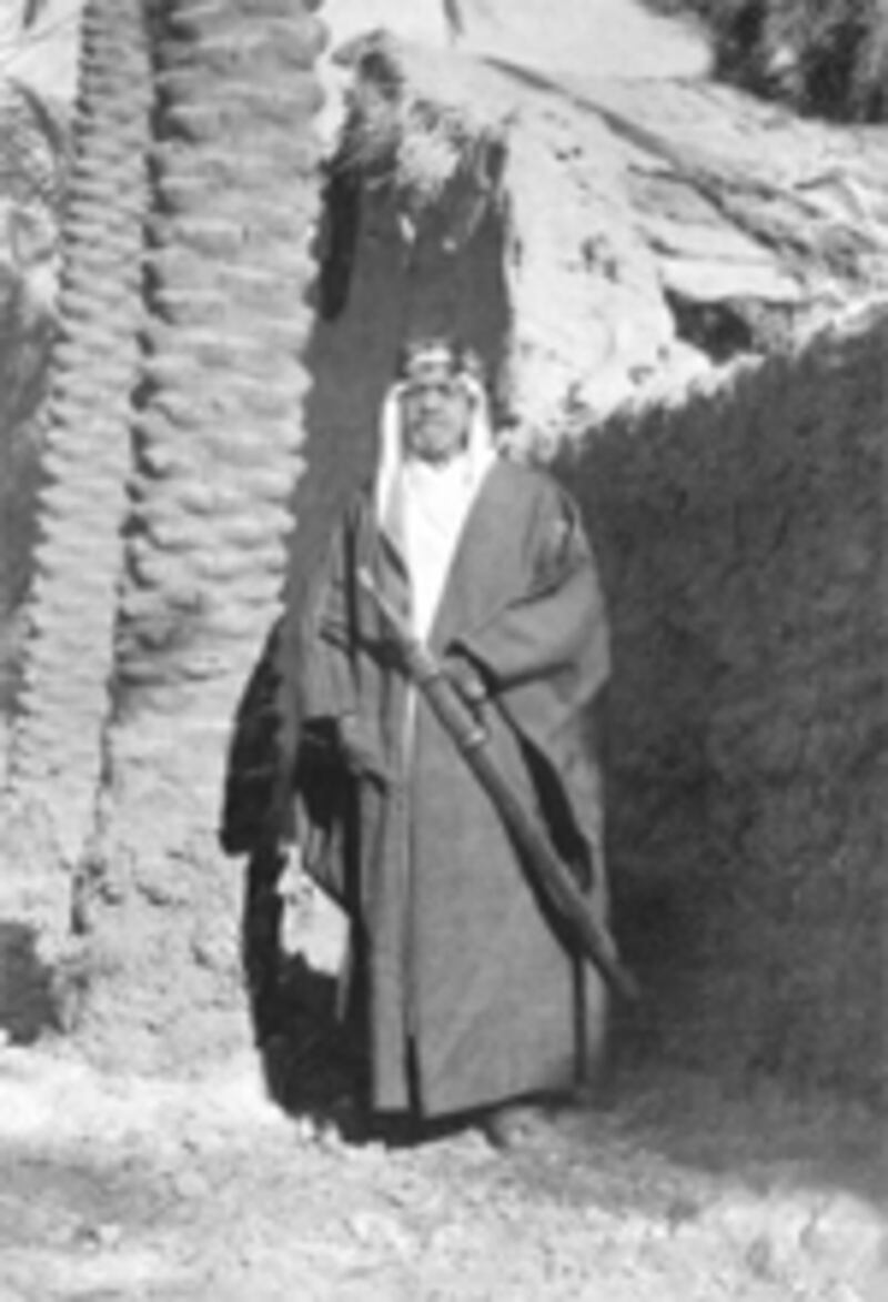 بالصور: تفاصيل من جولة فريق علمي في السلطنة عام 1925