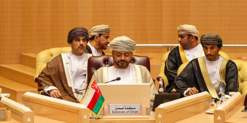 السيد بدر يترأس وفد سلطنة عمان في اجتماع وزاري بالرياض