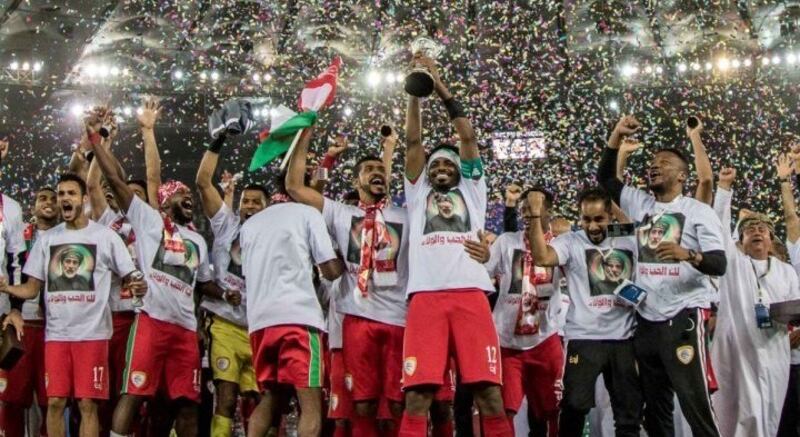 منتخبنا الوطني يتسلم دعوة للمشاركة في بطولة عربية