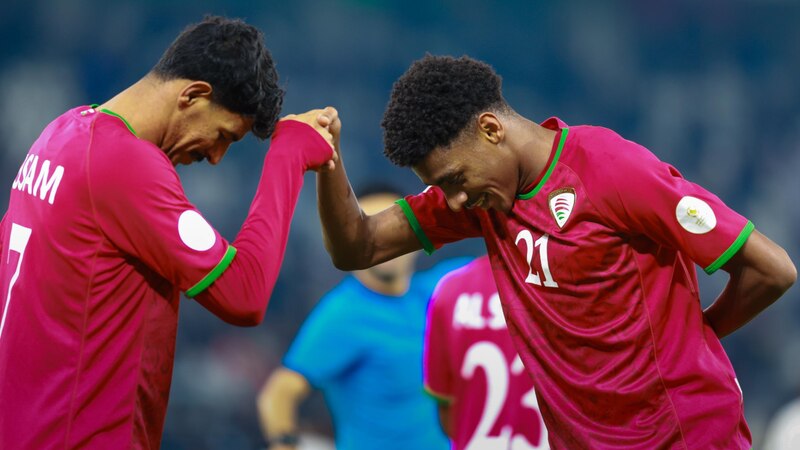 منتخبنا الوطني يتألق بأداء مبهر ويحقق فوزًا ثمينًا على المنتخب القطري