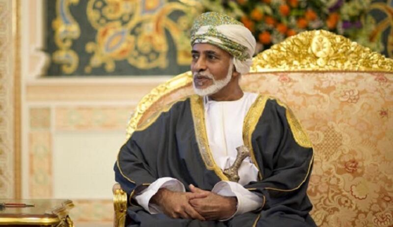 لـ 4 وسائل إعلام مختلفة: 4 حوارات صحفية للسلطان قابوس في شهر يناير