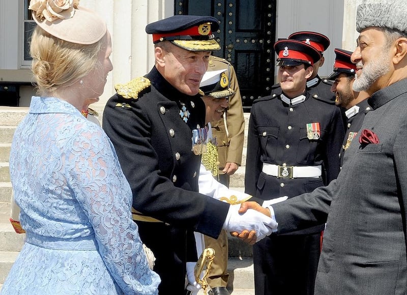 ساندهيرست العسكرية تنشر صورًا لجلالة السلطان أثناء حفل تخريج الدفعة 222