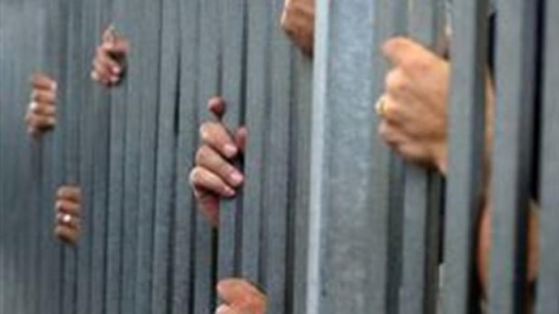 القبض على 5 مواطنين بتهمة القتل.. والتحقيق جارٍ