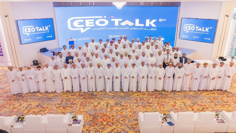 الإشادة بجهود الشركاء الإستراتيجيين في فوز مطار مسقط الدولي بالمركز الأول عالميا