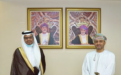 السيد خالد يستقبل السفيرين السعودي والفلسطيني