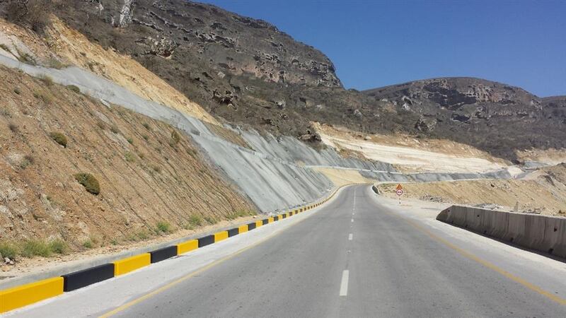 قريبًا: مناقصات لإنشاء جسور وعبّارات على طرق رئيسية في ظفار