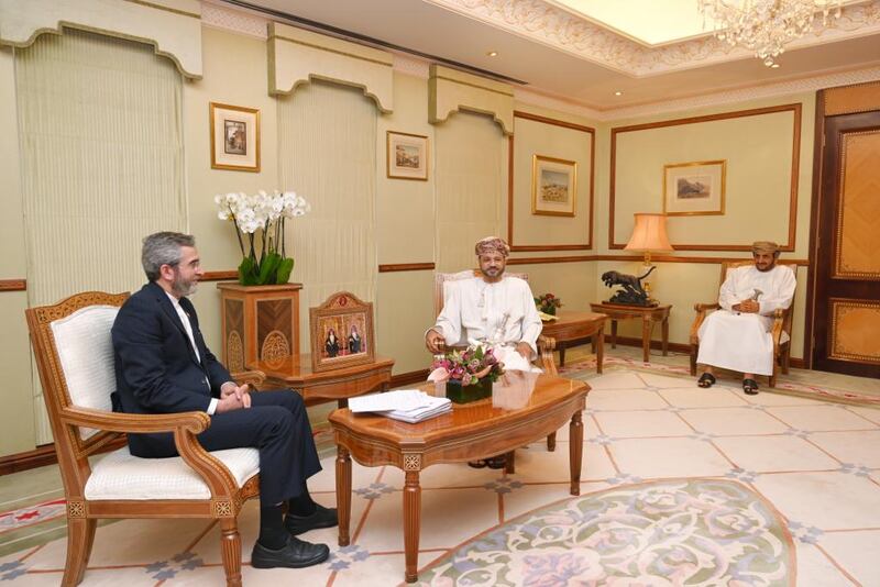 السيد بدر يستقبل مسؤولًا إيرانيًّا