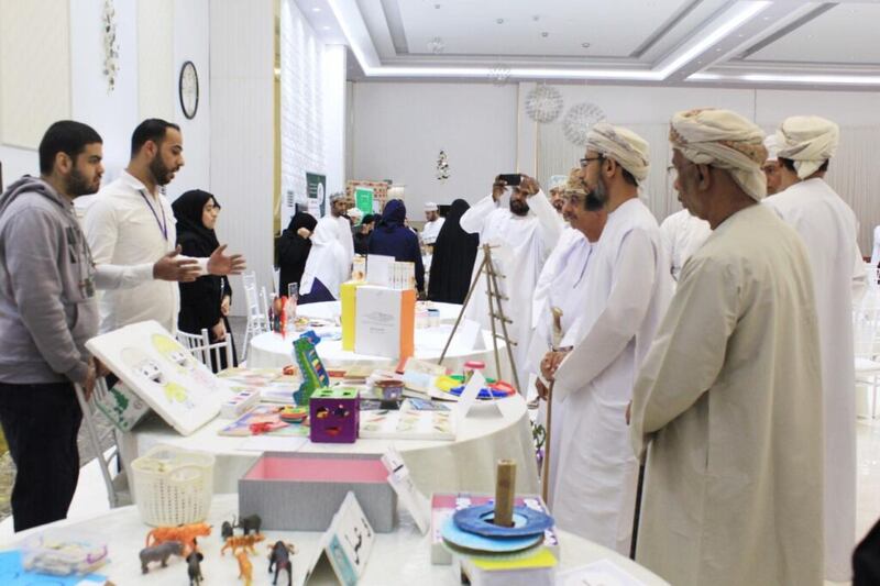 موهوب: مبادرة لتنمية 100 طالب