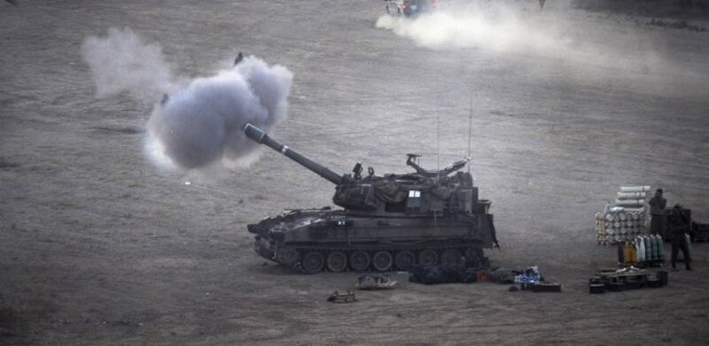 دبابة إسرائيلية تصيب موقعًا عسكريًا مصريًا عن طريق الخطأ