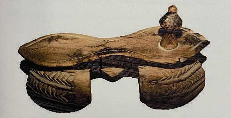 11 نوعًا للأحذية التقليدية العمانية، كم واحدًا تعرف منها؟